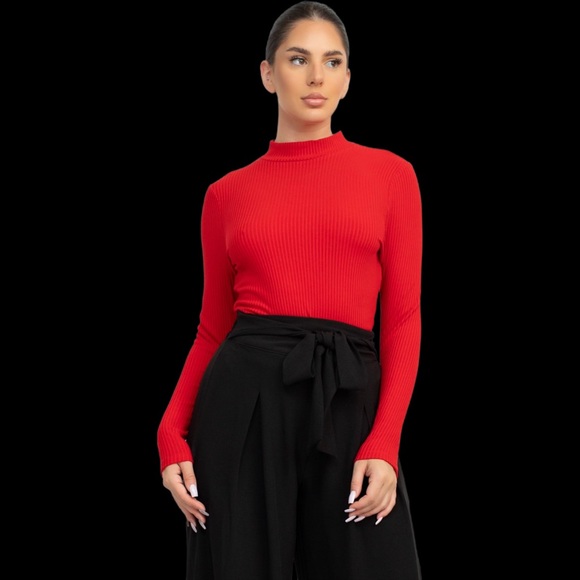 🆕Dark red ribbed rocked neckline top - Picture 3 of 9